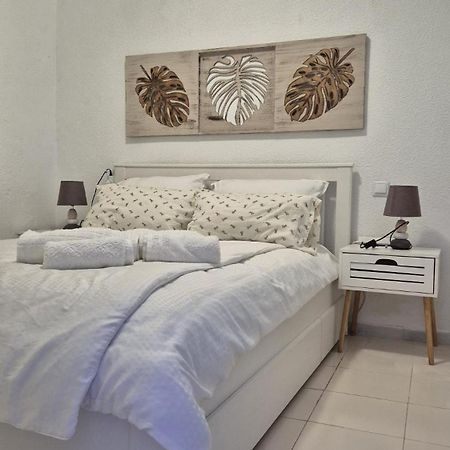Cozy Bungalow In Urb La Marina With Shared Pool San Fulgencio Kültér fotó